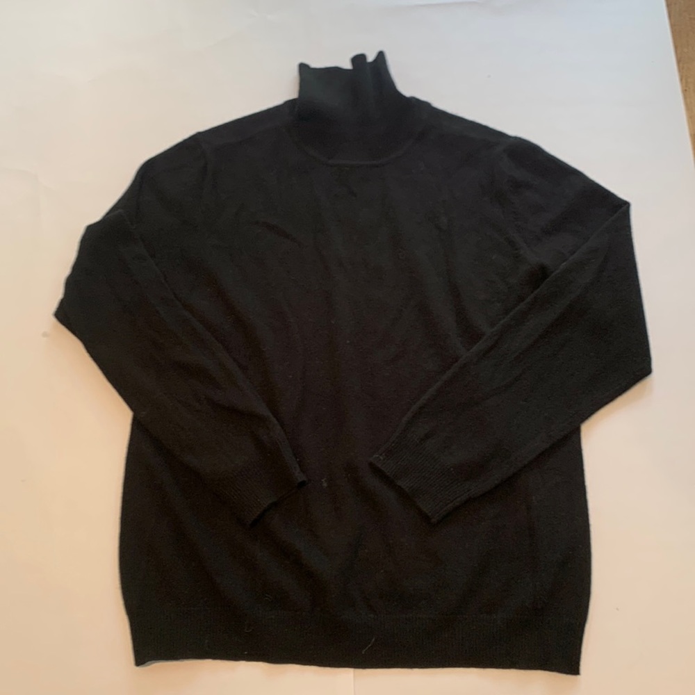Preswick & Moore Cashmere Turtleneck - Black